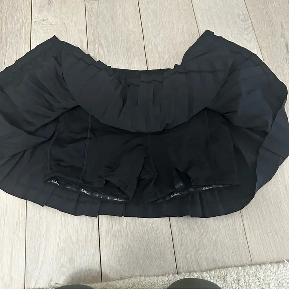 lululemon black Pleated Mini Skirt - Picture 5 of 5